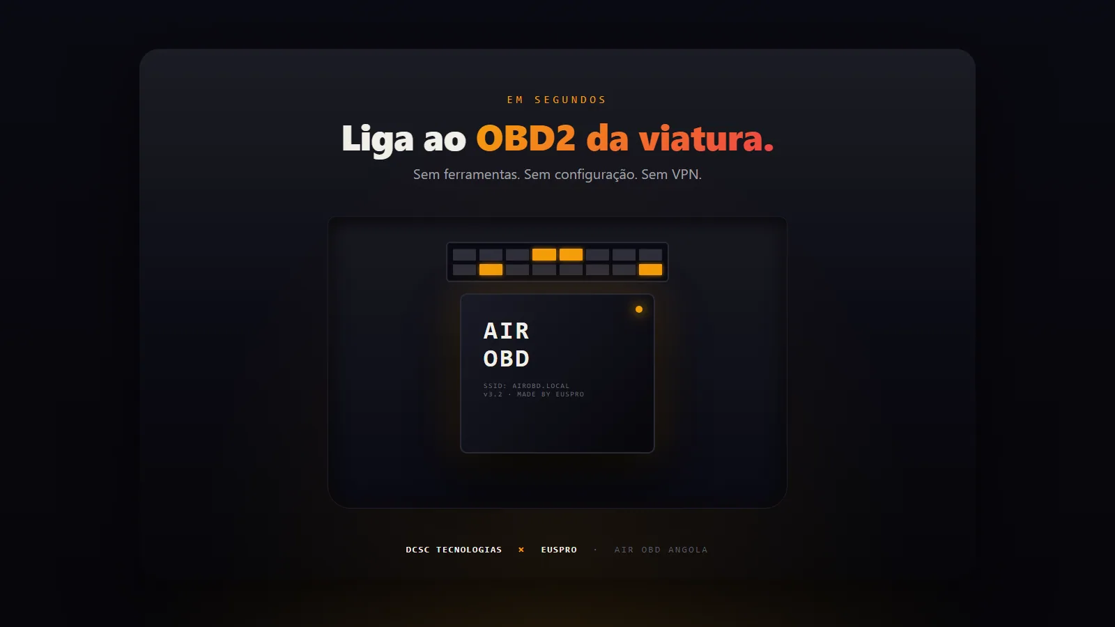 Dispositivo AIR OBD instalado na porta OBD2 de uma viatura — ligação rápida sem ferramentas